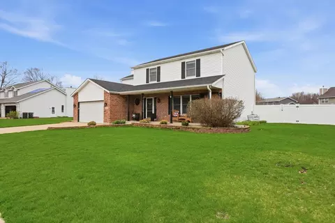 24821 S River Trl, Channahon, IL 60410