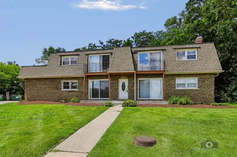 9761 Ravinia Ln, Orland Park, IL 60462