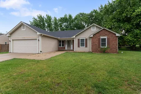1935 Springhaven Ct, Montgomery, IL 60538