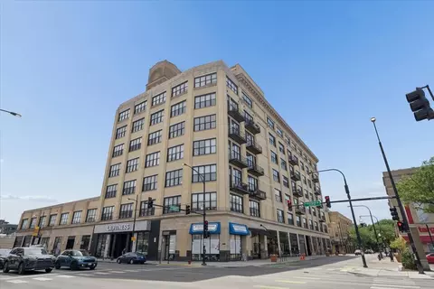 1601 W School St #502, Chicago, IL 60657