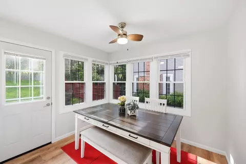Dining - 4310 Forest Glen Dr, Hoffman Estates, IL 60192 photo 1 of 1