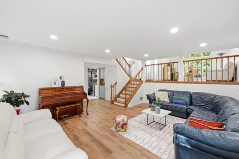 Living - 4310 Forest Glen Dr, Hoffman Estates, IL 60192 photo 2 of 3
