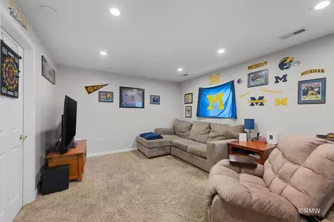 Other - 922 Capistrano Ter, Bartlett, IL 60103 photo 3 of 4