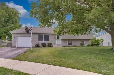 922 Capistrano Ter, Bartlett, IL 60103