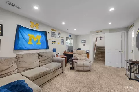 Other - 922 Capistrano Ter, Bartlett, IL 60103 photo 2 of 4