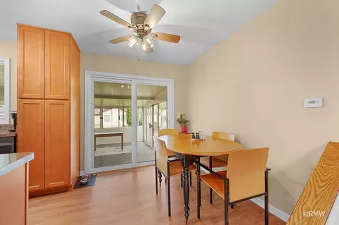 Dining - 922 Capistrano Ter, Bartlett, IL 60103 photo 1 of 2