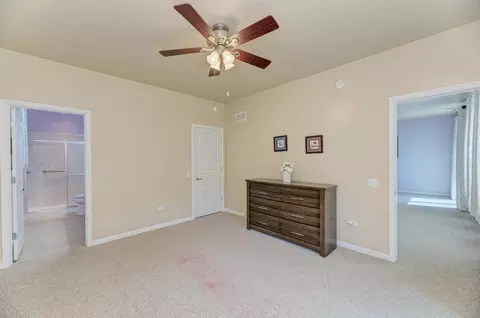Other - 2886 Edgewater Dr, Elgin, IL 60124 photo 3 of 9