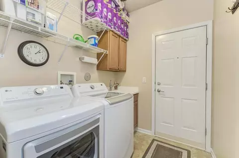 Other - 2886 Edgewater Dr, Elgin, IL 60124 photo 5 of 9