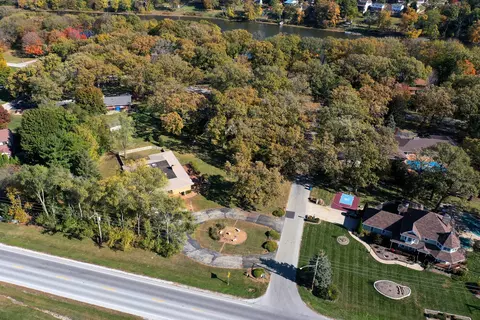 1305 Oaktree Ln, Kankakee, IL 60901 photo 42