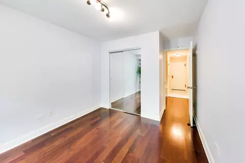 Bedroom - 1575 Sandpebble Dr #104, Wheeling, IL 60090 photo 2 of 2