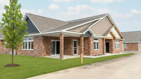 568 Stearn Dr #568, Genoa, IL 60135