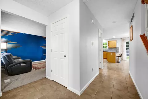 Entry Way - 3306 Crossgate Dr, Bloomington, IL 61704 photo 1 of 5
