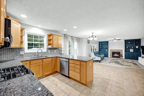 Kitchen - 3306 Crossgate Dr, Bloomington, IL 61704 photo 1 of 3