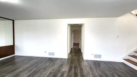 Other - 1360 Devonshire Ln, Hoffman Estates, IL 60169 photo 3 of 5