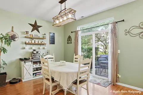 Dining - 2886 Falling Waters Ln, Lindenhurst, IL 60046 photo 1 of 1