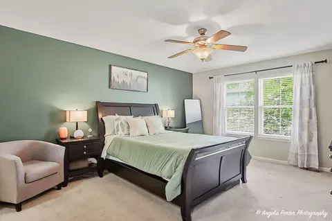 Bedroom - 2886 Falling Waters Ln, Lindenhurst, IL 60046 photo 1 of 2