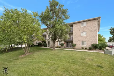 12928 W 159th St #1B, Homer Glen, IL 60491