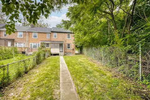 Exterior - 521 E 109th St, Chicago, IL 60628 photo 2 of 3