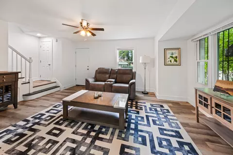 Living - 521 E 109th St, Chicago, IL 60628 photo 3 of 4