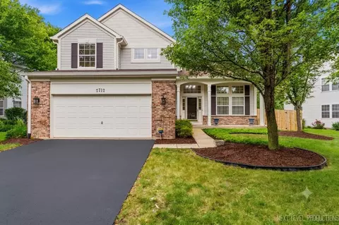 2712 Stockton Rd, Naperville, IL 60564