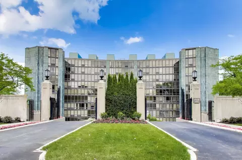 1420 Sheridan Rd #6B, Wilmette, IL 60091