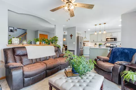 Other - 661 Chestnut Rdg, Minooka, IL 60447 photo 1 of 5