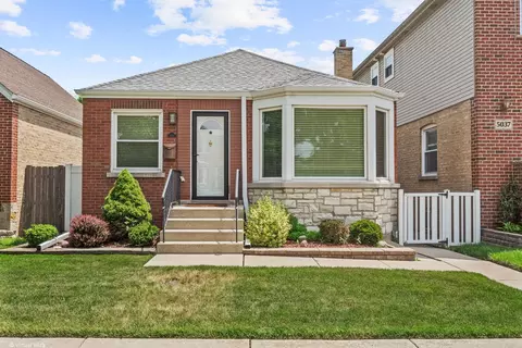 5041 N New England Ave, Chicago, IL 60656
