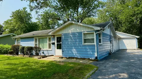 Exterior - 3512 John St, Steger, IL 60475 photo 2 of 3