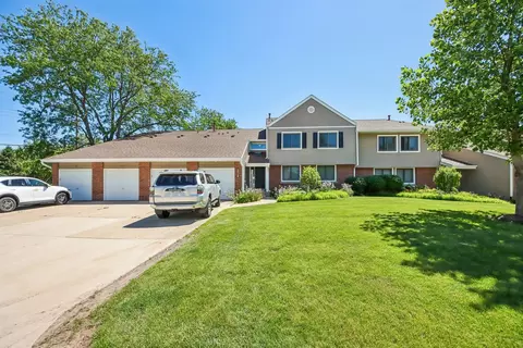 124 W Morningside Ln #124, Buffalo Grove, IL 60089