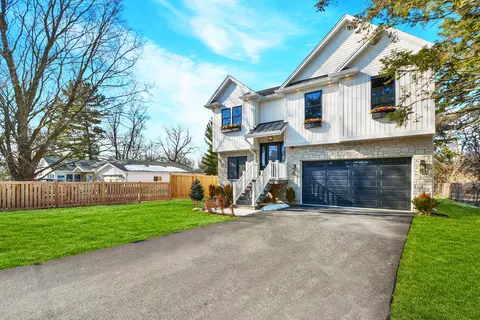 28722 N Madison Ave, Wauconda, IL 60084