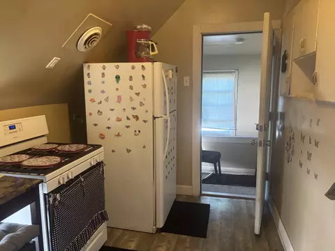Kitchen - 23 W Main St, Chicago Heights, IL 60411 photo 2 of 2