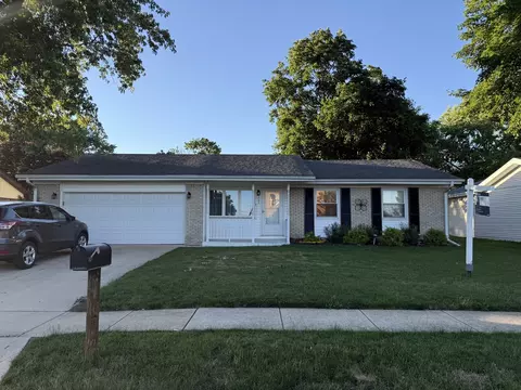 353 Irene Ave, Rochelle, IL 61068