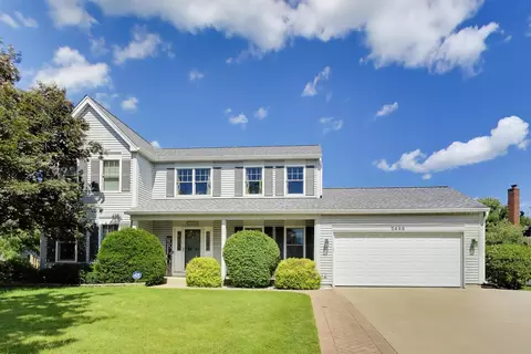 2446 Lawson Blvd, Gurnee, IL 60031