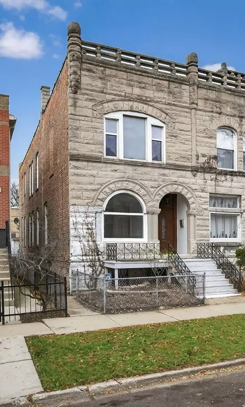 4754 S Langley Ave, Chicago, IL 60615