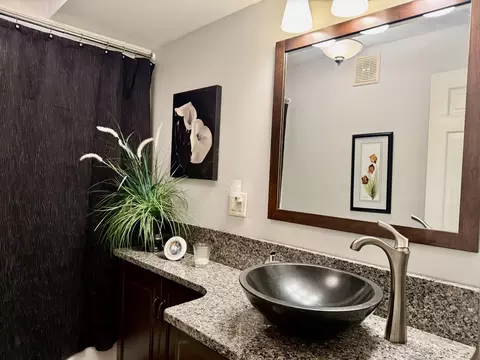 Bath - 7 Westminster Dr, Spring Valley, IL 61362 photo 1 of 6