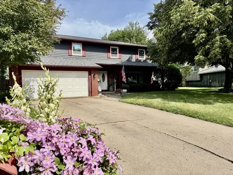 Exterior - 7 Westminster Dr, Spring Valley, IL 61362 photo 2 of 26