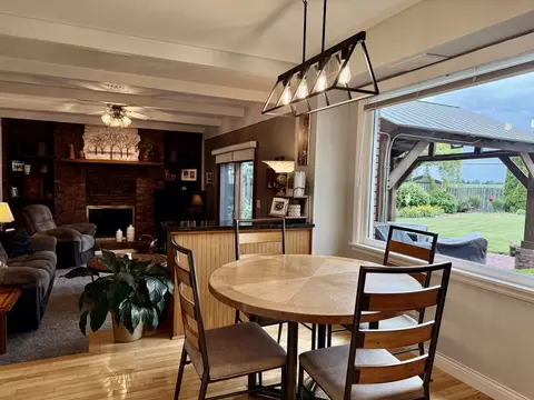 Dining - 7 Westminster Dr, Spring Valley, IL 61362 photo 2 of 6