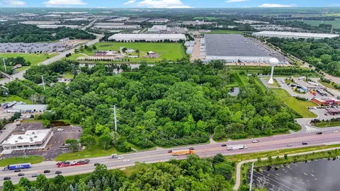 3 S764 Route 59 Rd, Warrenville, IL 60555