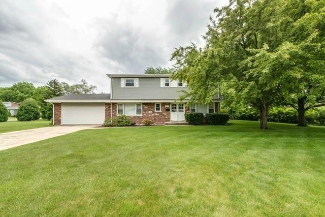 1211 W Marion Rd, Arlington Heights, IL 60004
