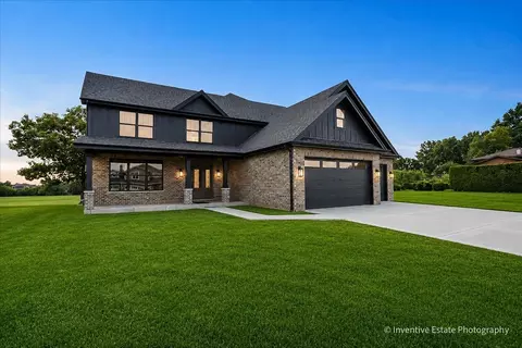 15610 S 82 Ave, Orland Park, IL 60467