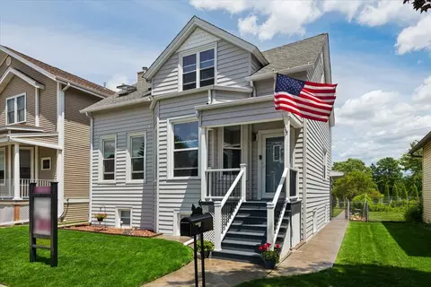 6517 N Sayre Ave, Chicago, IL 60631