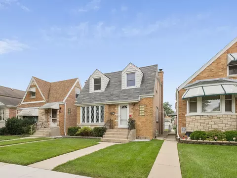 3232 N Nottingham Ave, Chicago, IL 60634