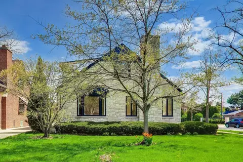 Exterior - 1503 Clinton Pl, River Forest, IL 60305 photo 4 of 9