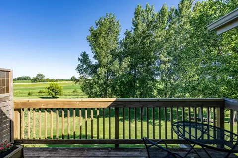 Exterior - 1636 E Lomar St, Eldridge, IA 52748 photo 3 of 12