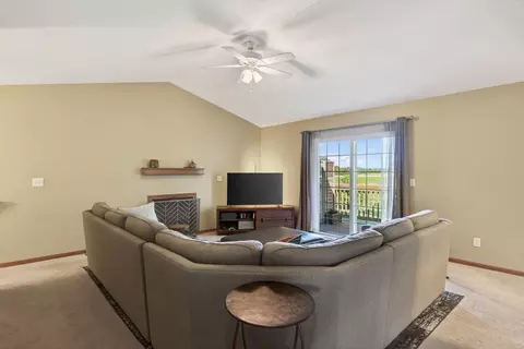 Living - 1636 E Lomar St, Eldridge, IA 52748 photo 3 of 6