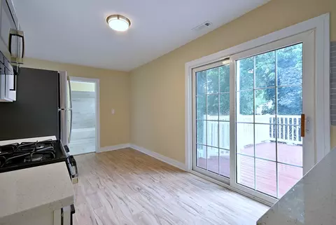 Kitchen - 6424 Sinclair Ave, Berwyn, IL 60402 photo 10 of 11
