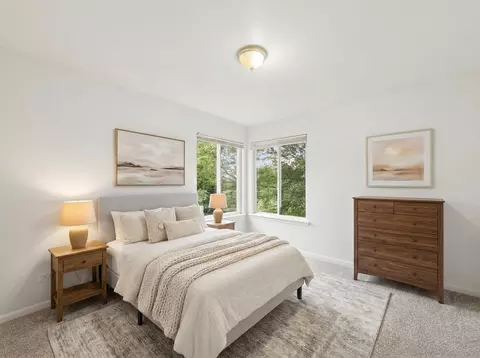 Bedroom - 7943 Dada Dr, Gurnee, IL 60031 photo 4 of 6