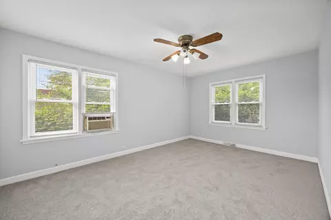 Bedroom - 939 Long Rd, Glenview, IL 60025 photo 5 of 7