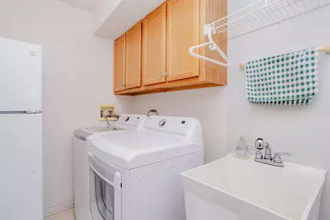 Other - 1438 Della Dr, Hoffman Estates, IL 60169 photo 3 of 11