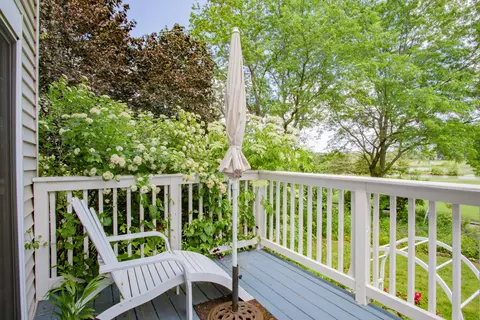 Exterior - 1438 Della Dr, Hoffman Estates, IL 60169 photo 8 of 14